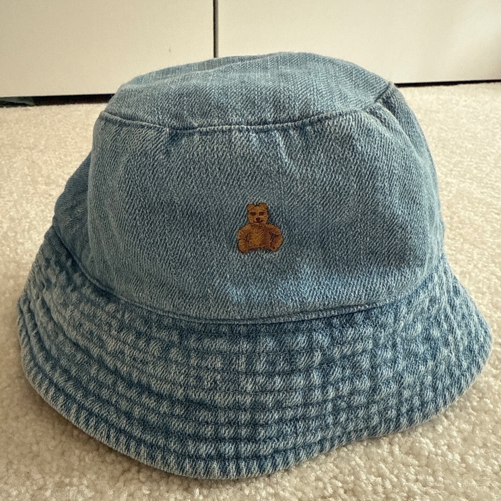Baby Gap denim bucket hat